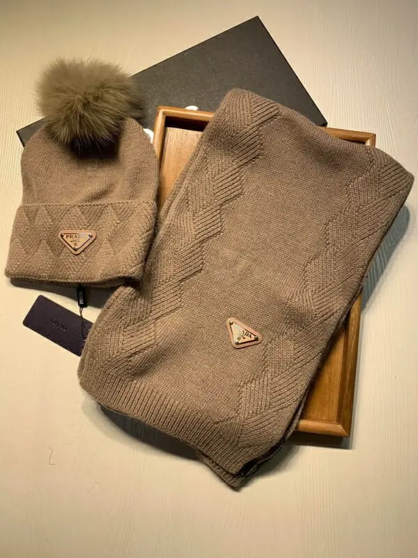 prada hat and echapres set s_126a0b4